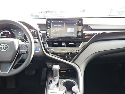 Used 2024 Toyota Camry XSE w/ Cold Weather Package FWD image 7
