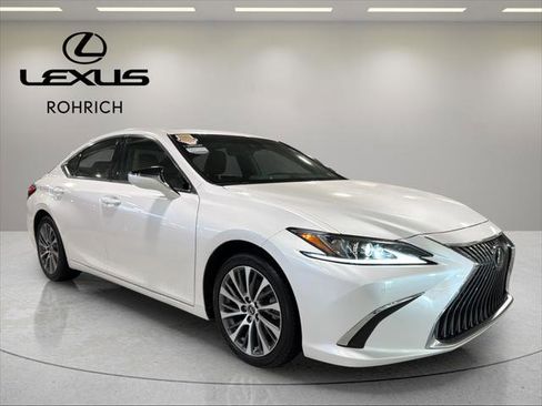 Certified 2021 Lexus ES 250 w/ Premium Package image 3