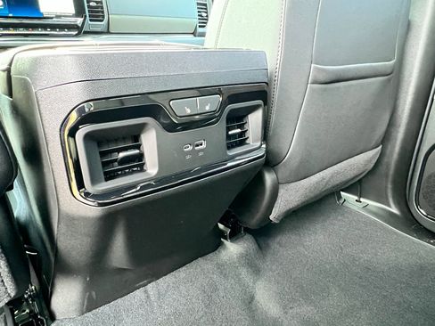 New 2026 Chevrolet Silverado 2500 ZR2 image 20