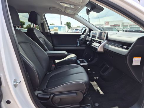 Used 2023 Hyundai Ioniq 5 SEL AWD/4WD image 32