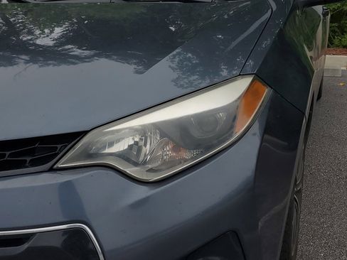 Used 2015 Toyota Corolla S w/ Driver Convenience Package FWD image 4
