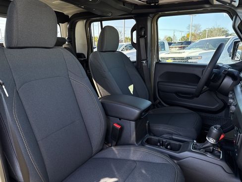 New 2026 Jeep Gladiator Willys image 12