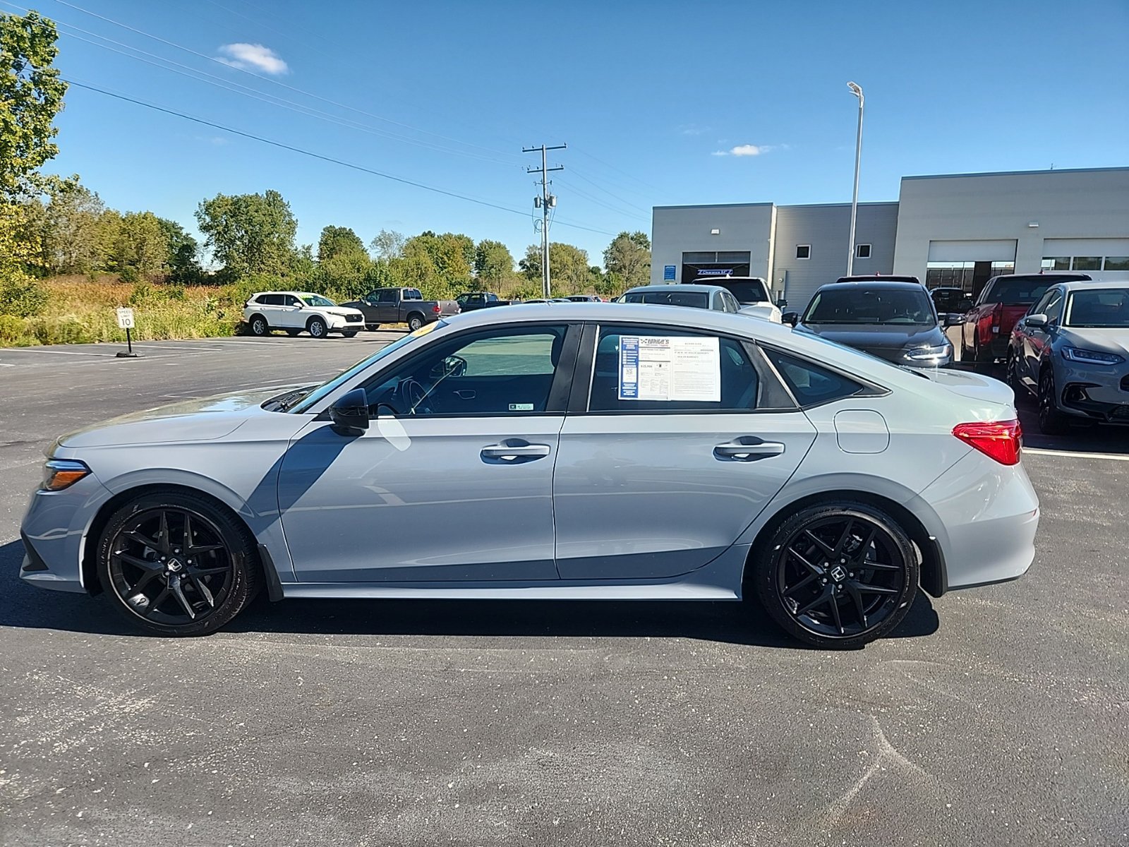 Used 2024 Honda Civic Sport image 3