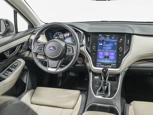 Used 2020 Subaru Outback Limited image 28