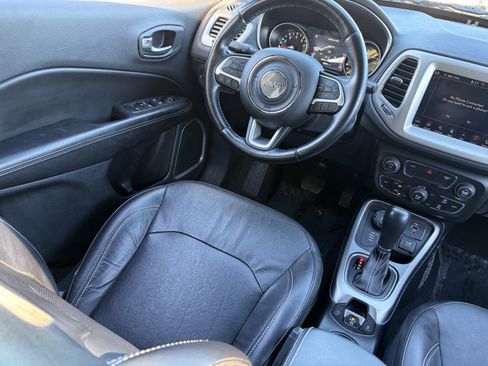 Used 2021 Jeep Compass Latitude AWD/4WD image 13