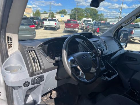 Used 2017 Ford Transit 150 130 Medium Roof image 29
