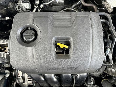 Used 2025 Kia Seltos EX image 29