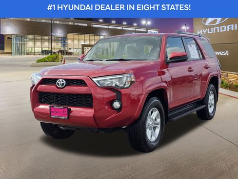 Used 2019 Toyota 4Runner SR5 image 2