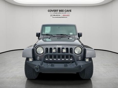 Used 2014 Jeep Wrangler Unlimited Sahara w/ Connectivity Group image 2