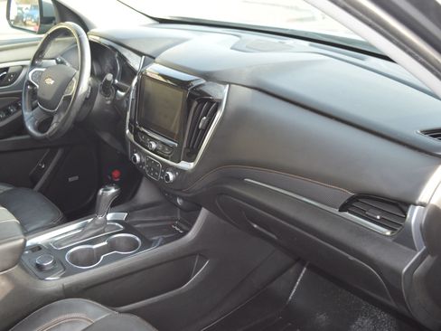 Used 2019 Chevrolet Traverse Premier AWD/4WD image 19