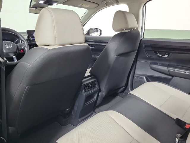 Used 2025 Honda CR-V LX image 11