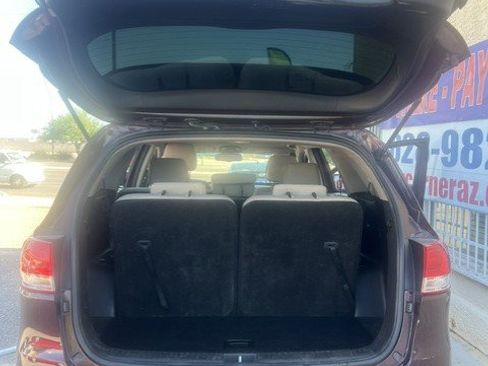 Used 2016 Kia Sorento LX w/ LX Convenience Package FWD image 5