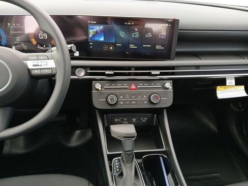 New 2026 Hyundai Tucson SE FWD image 11
