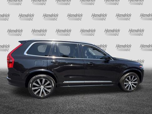 Certified 2023 Volvo XC90 B5 Plus AWD/4WD image 11