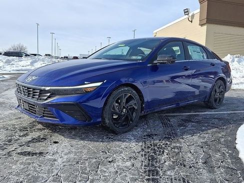 New 2026 Hyundai Elantra SEL Sport image 2