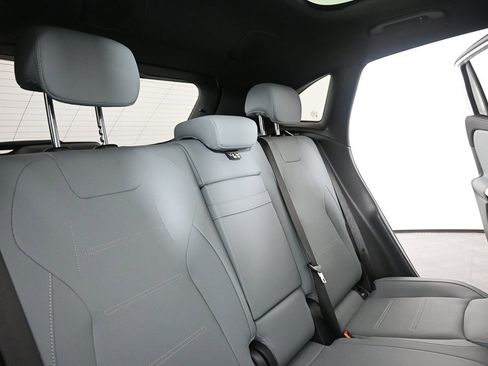 Certified 2025 Mercedes-Benz GLA 35 AMG 4MATIC image 21