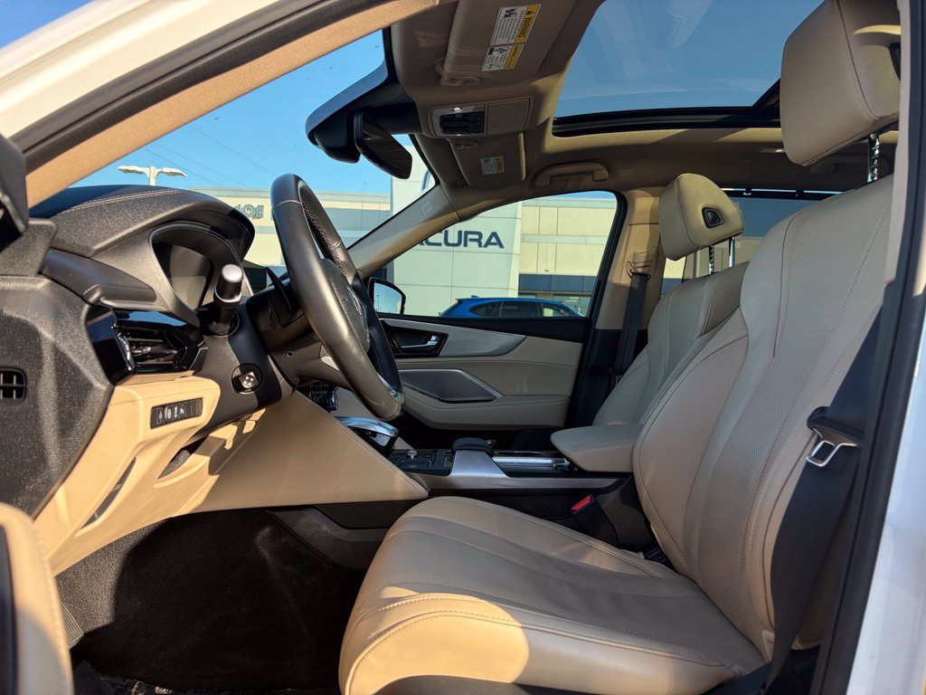 Certified 2023 Acura MDX w/ Technology Package AWD/4WD image 9
