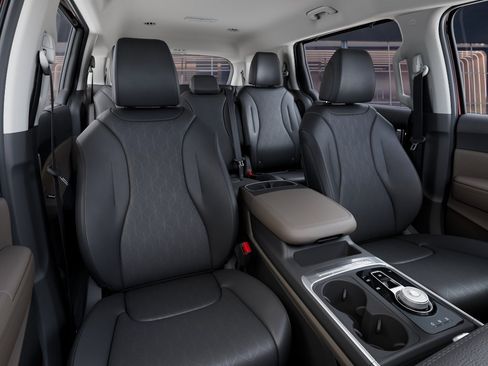 New 2026 Kia Carnival EX FWD image 15