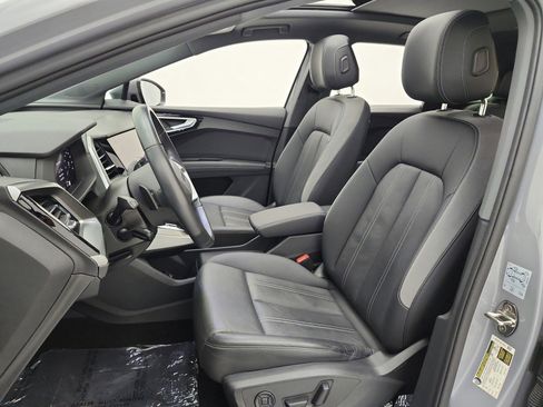 Used 2024 Audi Q4 e-tron Premium Plus w/ Premium Plus image 10