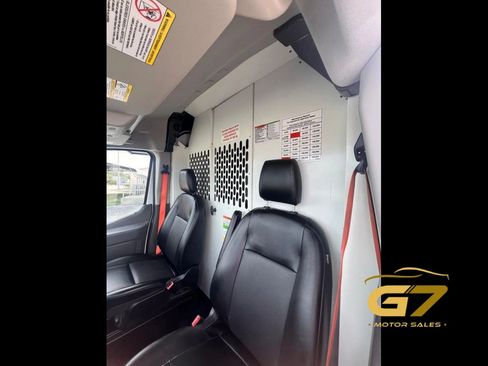 Used 2020 Ford Transit 150 Medium Roof w/ Load Area Protection Package RWD image 13
