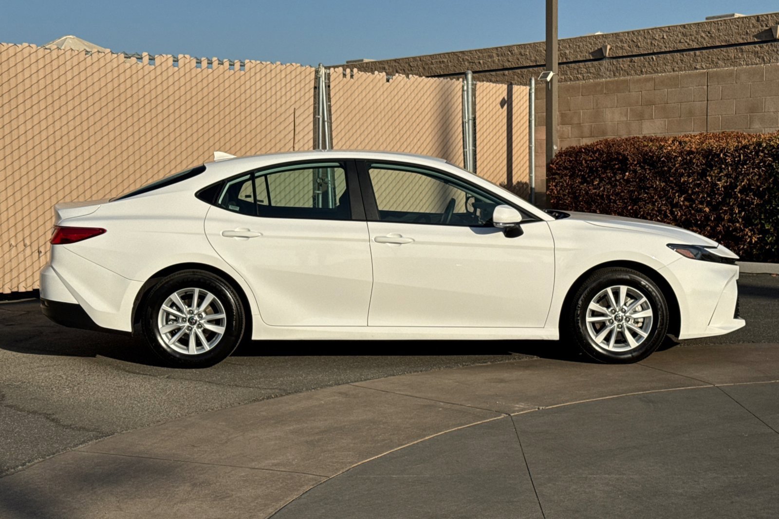 Used 2026 Toyota Camry LE FWD image 3