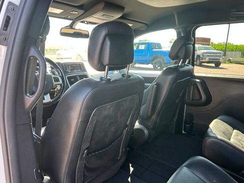 Used 2019 Dodge Grand Caravan GT FWD image 21