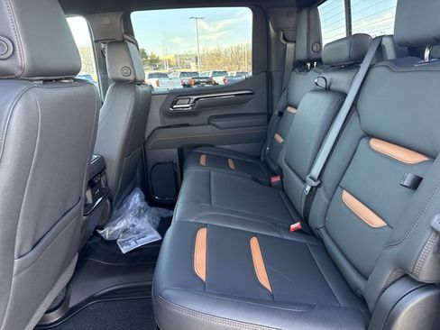 New 2026 GMC Sierra 1500 AT4 w/ AT4 Premium Package image 6