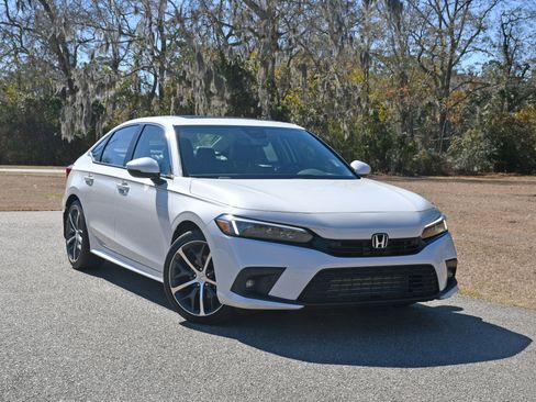 Used 2024 Honda Civic Touring image 6