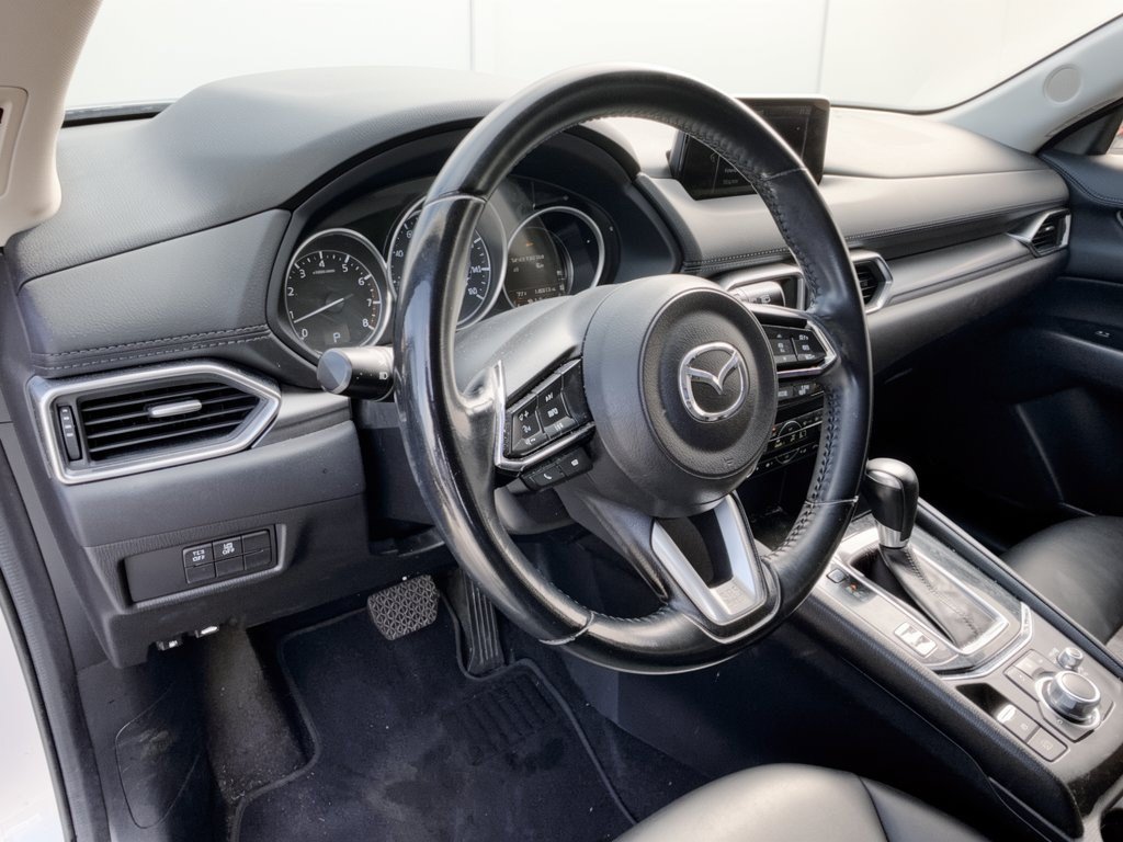 Used 2017 MAZDA CX-5 Touring w/ I-ACTIVSENSE Package FWD image 4
