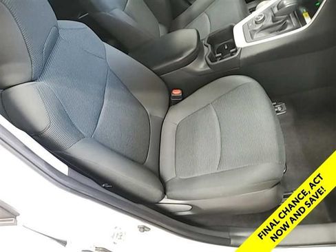 Used 2024 Toyota RAV4 LE AWD/4WD image 23