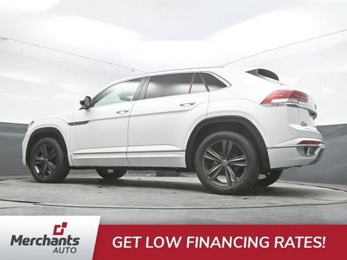 Used 2022 Volkswagen Atlas Cross Sport SEL R-Line AWD/4WD image 37