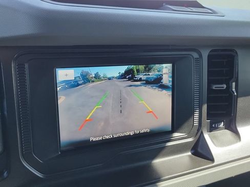 Used 2022 Ford Bronco 2-Door AWD/4WD image 17