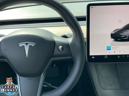 Used 2023 Tesla Model 3 Standard Range image 39