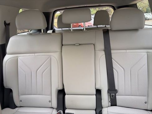 Used 2025 Hyundai Santa Fe SEL FWD image 16