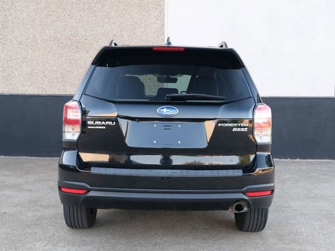 Used 2017 Subaru Forester 2.5i Limited w/ Popular Package #2 image 16