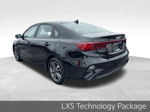 Certified 2022 Kia Forte LXS w/ LXS Technology Package image 5