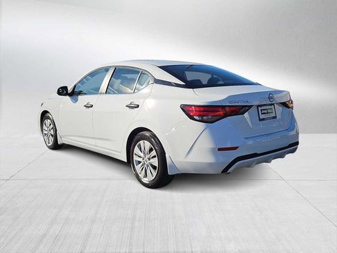 Used 2024 Nissan Sentra S image 6