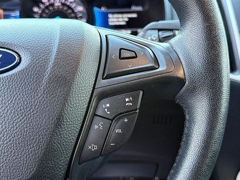 Certified 2022 Ford Edge SEL image 19