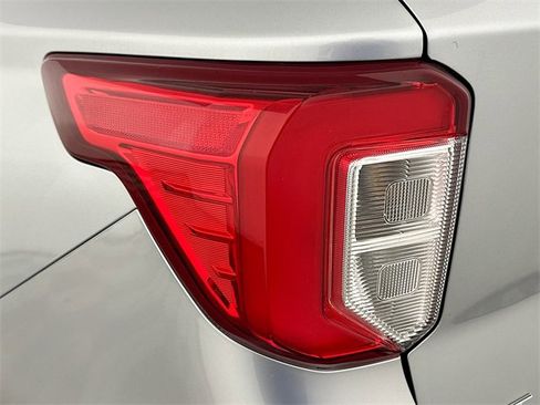 Used 2023 Ford Explorer XLT w/ Equipment Group 202A image 26