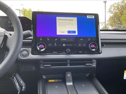 New 2026 Toyota C-HR AWD/4WD image 19