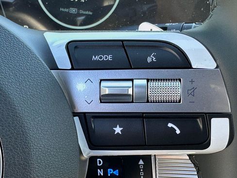 New 2026 Hyundai Tucson Limited image 32