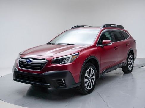 Used 2020 Subaru Outback Premium image 1