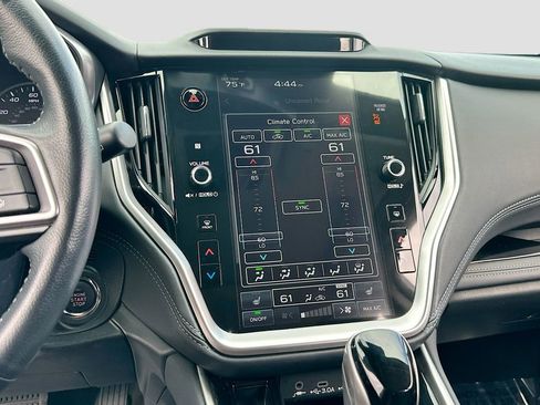 Used 2023 Subaru Outback Limited image 16