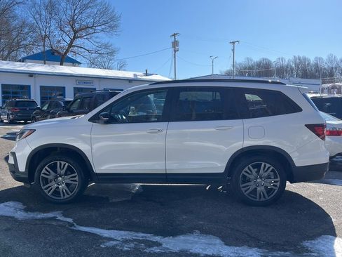 Used 2022 Honda Pilot Sport image 13