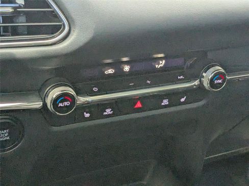 Used 2021 MAZDA CX-30 AWD 2.5 S w/ Premium Package image 19