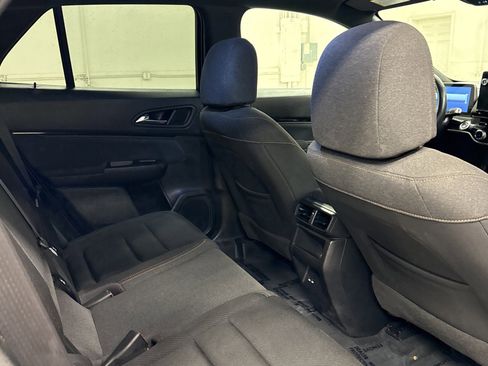 Used 2024 Honda Prologue EX image 21