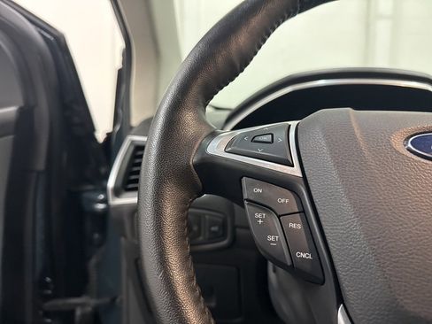 Used 2016 Ford Edge Sport w/ Technology Package image 40