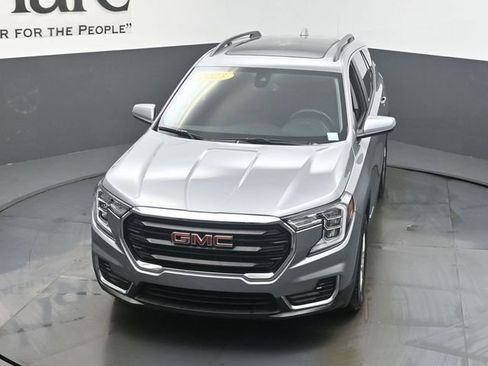 Used 2023 GMC Terrain SLE w/ Driver Convenience Package image 46