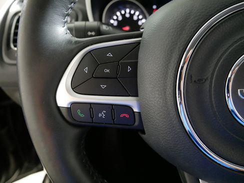 Used 2019 Jeep Compass Latitude AWD/4WD image 27