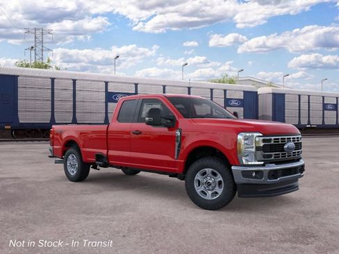 New 2026 Ford F350 XLT w/ FX4 Off-Road Package AWD/4WD image 7